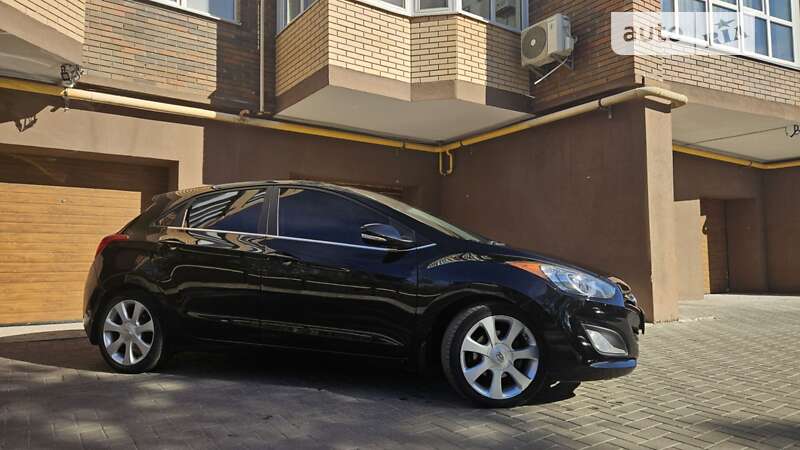 Седан Hyundai Elantra 2012 в Житомирі