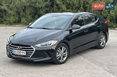 Седан Hyundai Elantra 2017 в Черноморске