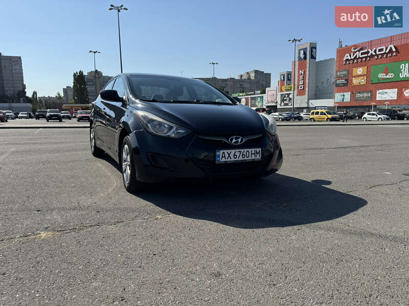 Hyundai Elantra 2015