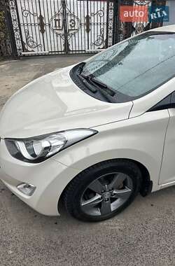 Седан Hyundai Elantra 2012 в Харкові