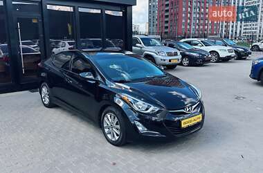 Седан Hyundai Elantra 2015 в Киеве