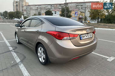 Седан Hyundai Elantra 2012 в Сумах