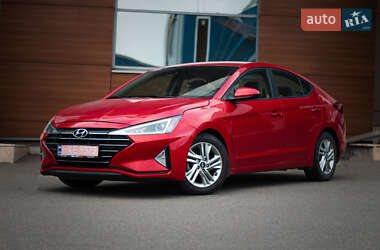 Седан Hyundai Elantra 2020 в Києві