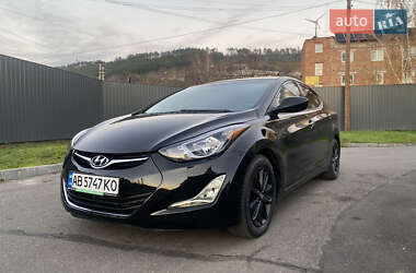 Седан Hyundai Elantra 2014 в Могилев-Подольске