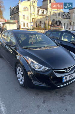 Седан Hyundai Elantra 2014 в Луцьку