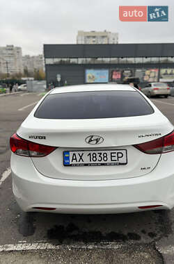 Седан Hyundai Elantra 2012 в Харькове