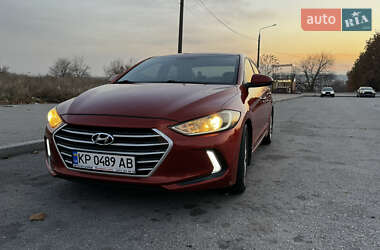 Седан Hyundai Elantra 2016 в Носовке