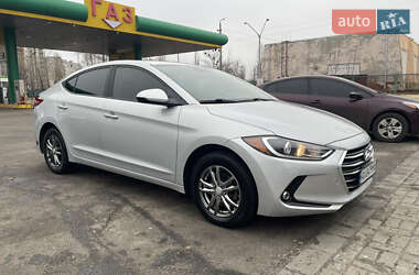 Седан Hyundai Elantra 2016 в Харькове