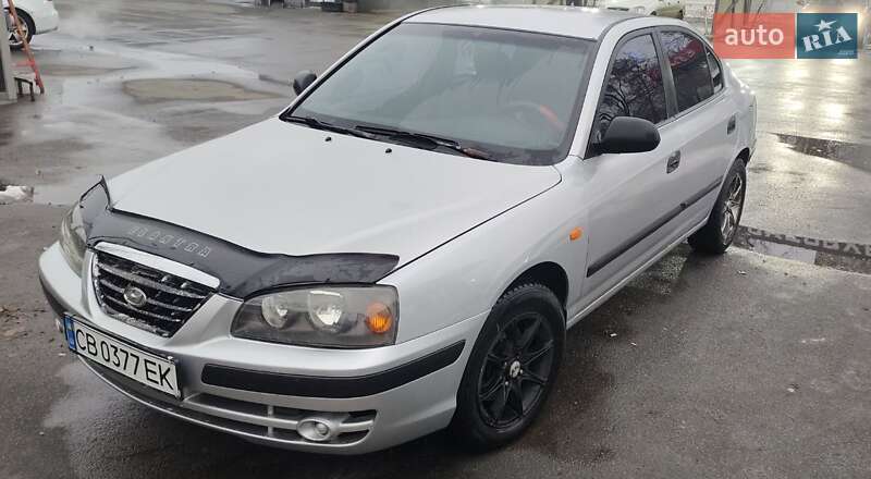 Седан Hyundai Elantra 2004 в Чернигове