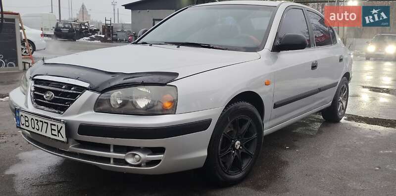 Седан Hyundai Elantra 2004 в Чернигове