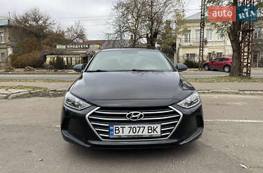 Седан Hyundai Elantra 2016 в Одессе