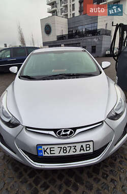 Седан Hyundai Elantra 2014 в Львові