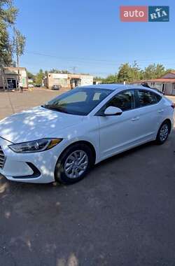 Седан Hyundai Elantra 2018 в 