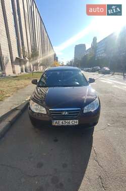 Седан Hyundai Elantra 2008 в Киеве