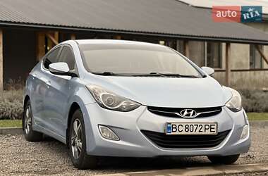 Седан Hyundai Elantra 2011 в Львові