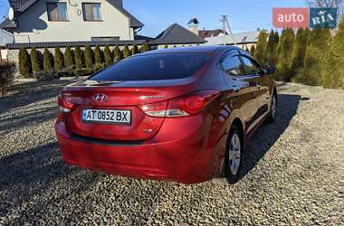 Седан Hyundai Elantra 2011 в Рожнове