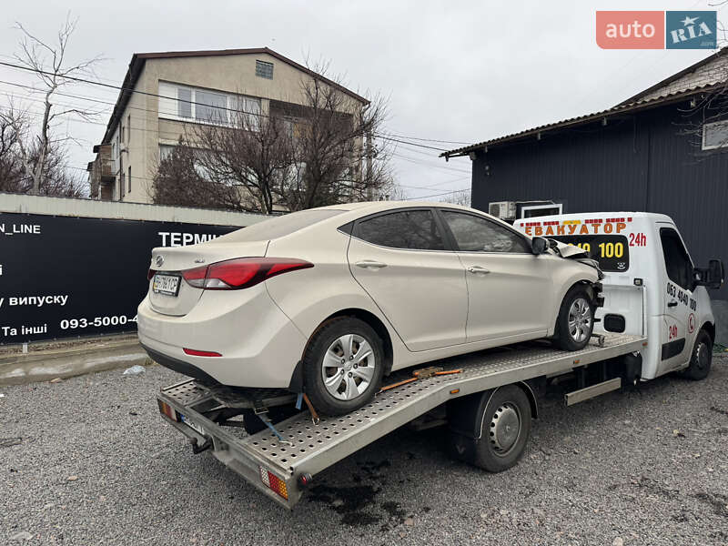 Седан Hyundai Elantra 2014 в Одесі