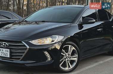 Седан Hyundai Elantra 2016 в Києві