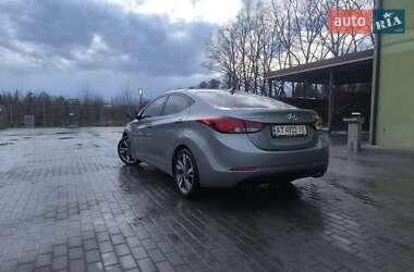 Седан Hyundai Elantra 2015 в Богородчанах