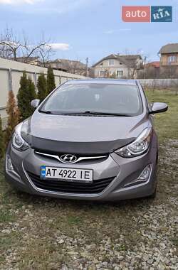 Седан Hyundai Elantra 2015 в Богородчанах