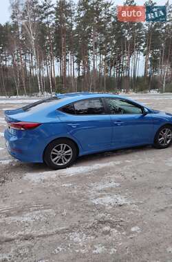 Седан Hyundai Elantra 2016 в 