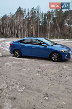 Седан Hyundai Elantra 2016 в 