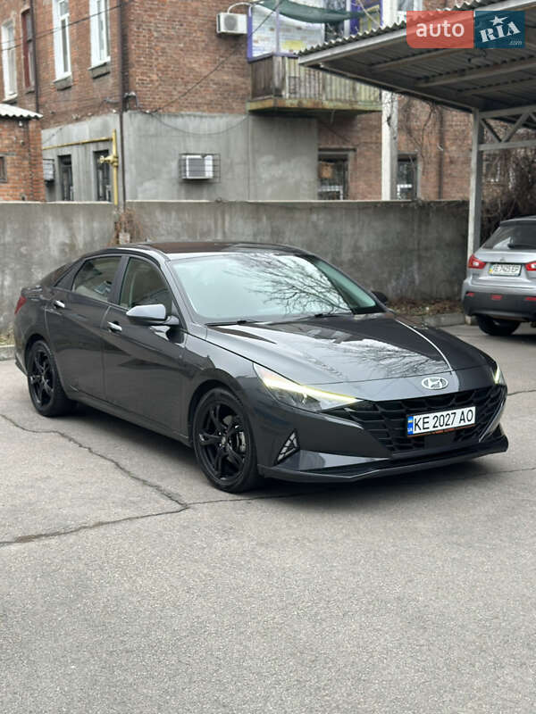 Седан Hyundai Elantra 2020 в Дніпрі