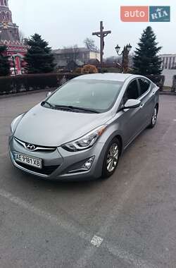 Седан Hyundai Elantra 2014 в Кам'янському