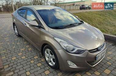 Седан Hyundai Elantra 2012 в 