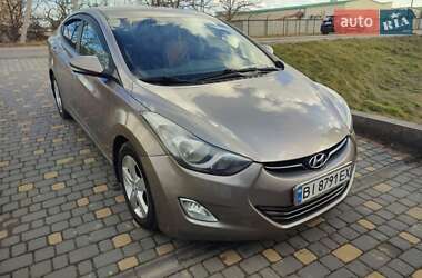 Седан Hyundai Elantra 2012 в 
