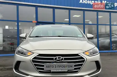 Hyundai Elantra 2016