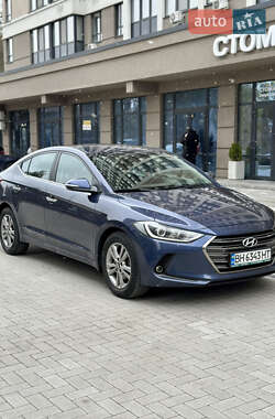 Седан Hyundai Elantra 2018 в Києві