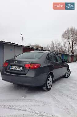 Седан Hyundai Elantra 2008 в Харкові