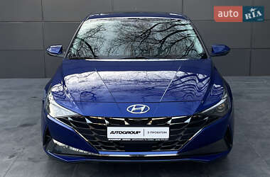 Седан Hyundai Elantra 2021 в Одессе