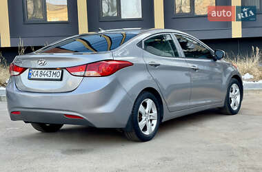 Седан Hyundai Elantra 2013 в Черкасах