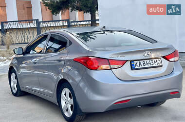 Седан Hyundai Elantra 2013 в Черкасах