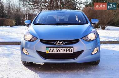 Седан Hyundai Elantra 2012 в Александрие