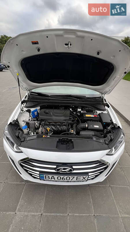 Седан Hyundai Elantra 2018 в Кременчуге