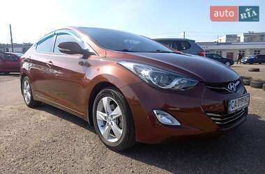 Седан Hyundai Elantra 2012 в Черкассах