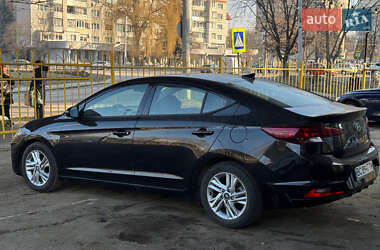 Седан Hyundai Elantra 2020 в Львове