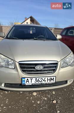 Седан Hyundai Elantra 2008 в Івано-Франківську