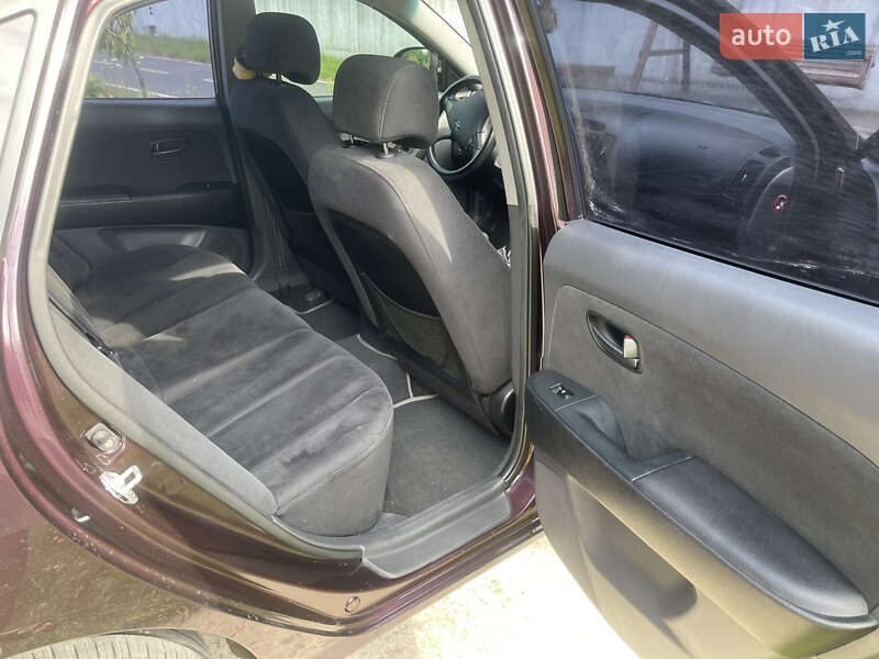 Седан Hyundai Elantra 2008 в Киеве