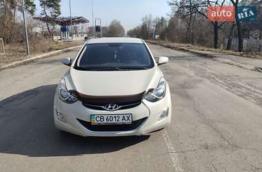 Седан Hyundai Elantra 2012 в Чернігові