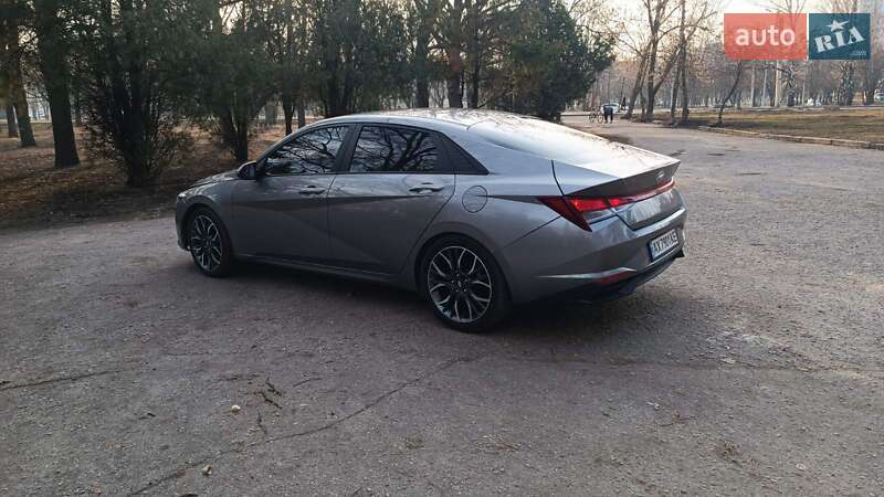 Седан Hyundai Elantra 2021 в Харькове