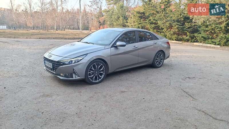 Седан Hyundai Elantra 2021 в Харькове