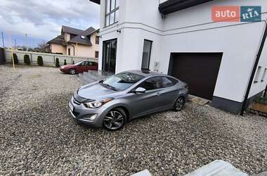 Седан Hyundai Elantra 2015 в 
