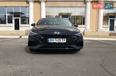 Седан Hyundai Elantra 2023 в Одессе