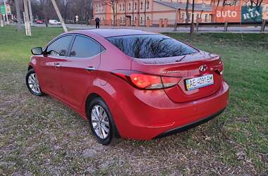 Седан Hyundai Elantra 2014 в 