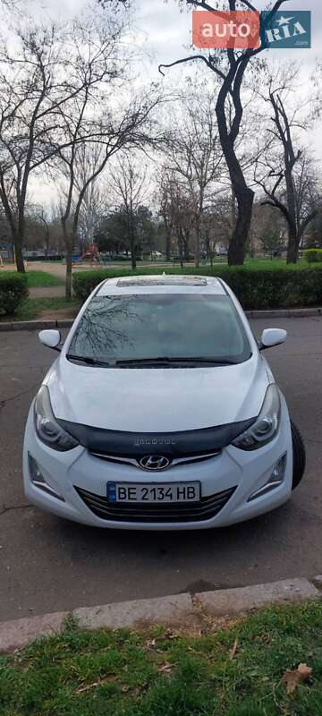 Седан Hyundai Elantra 2014 в Николаеве