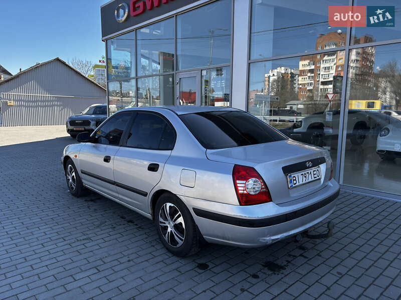 Седан Hyundai Elantra 2005 в Полтаві